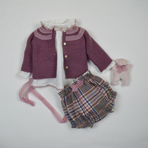 Chaquetita "Berenjena".